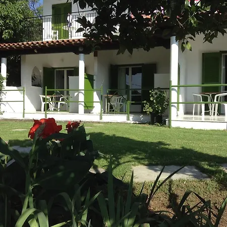 Penzion Yiannis (adults Only) 3*