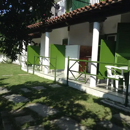 Yiannis (adults Only) Penzion 3*