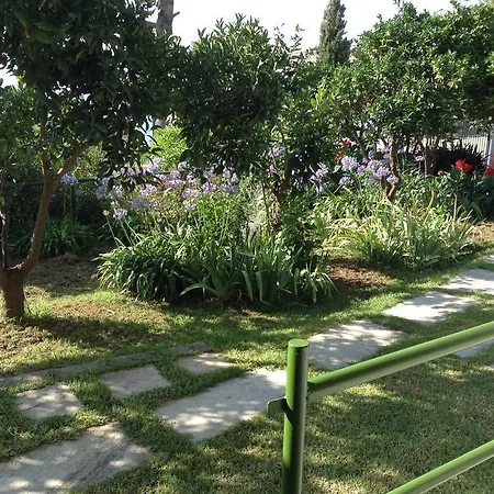 Yiannis (adults Only) Pensjonat