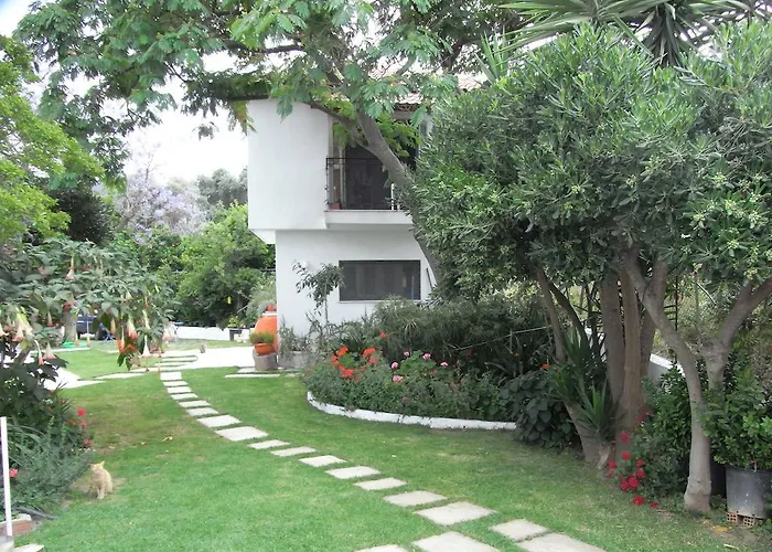 Pensjonat Yiannis (adults Only) Megali Ammos (Skiathos)