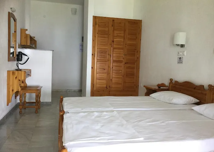 Yiannis (adults Only) Pensjonat 3*