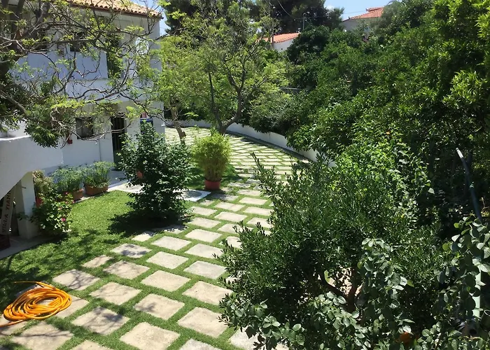 Yiannis (adults Only) 3*