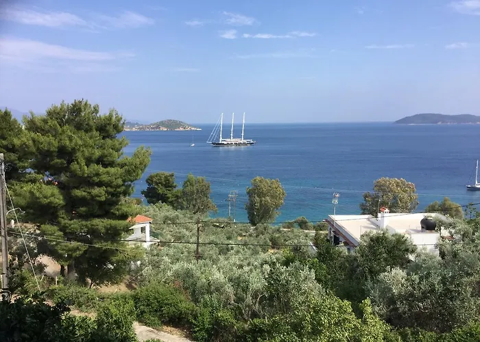 Yiannis (adults Only) 3* Megali Ammos (Skiathos)