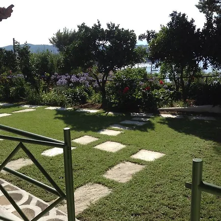 بيت ضيافة Yiannis (adults Only)