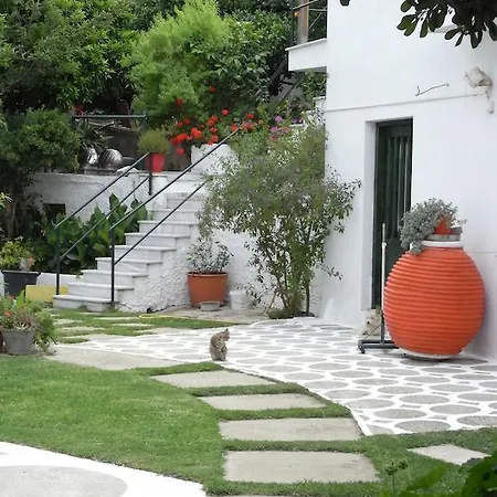 بيت ضيافة Yiannis (adults Only)