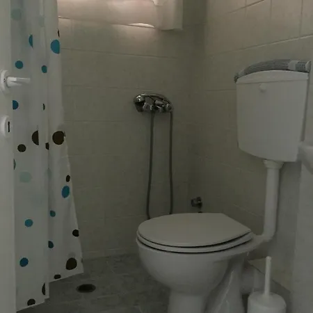 Yiannis (adults Only) 3*